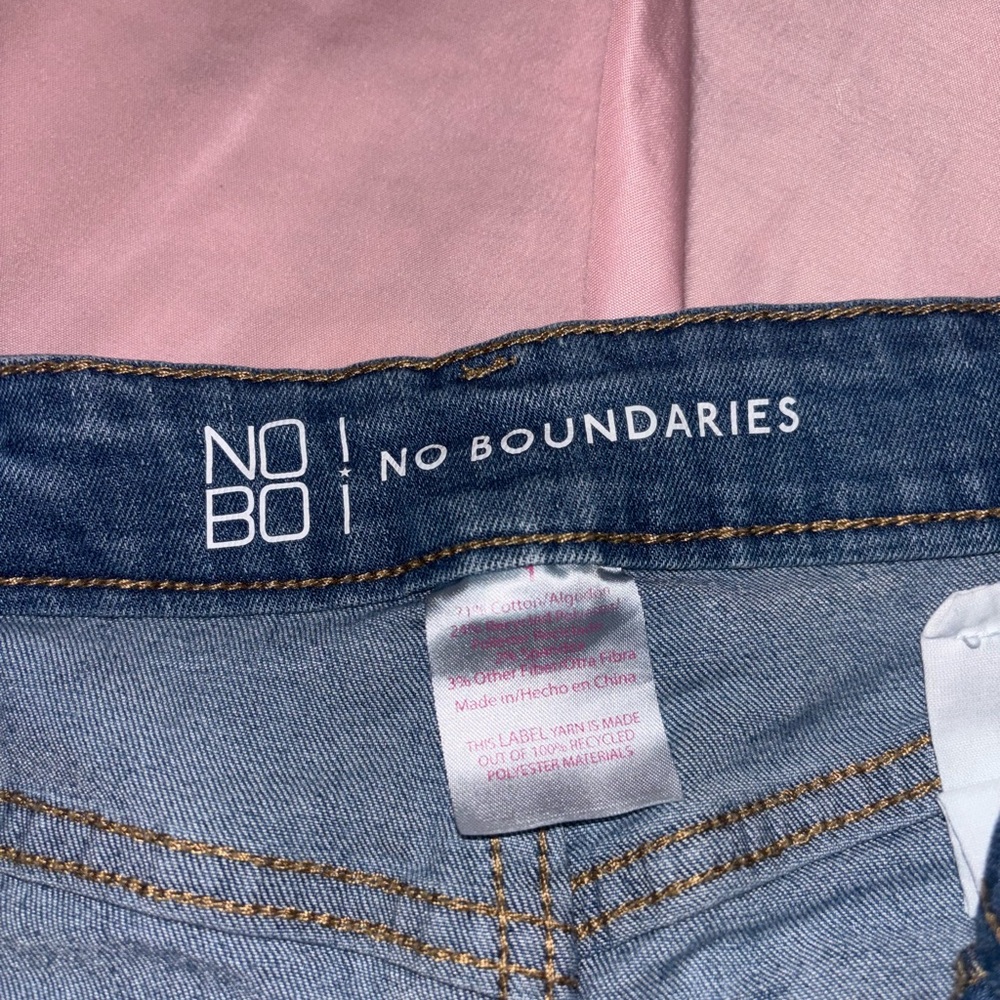 No Boundaries Blue Denim Jeans Classic Style